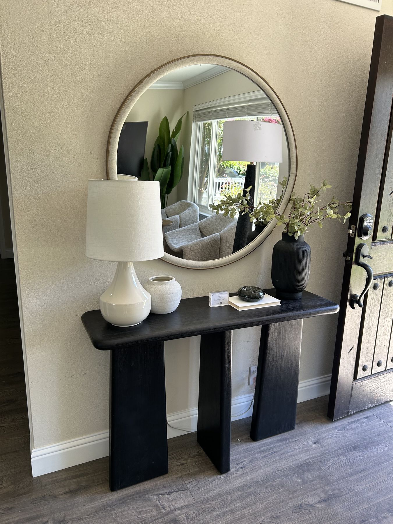 Entry staged by Feather & Pine, Heaton Moor, San Jose